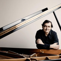 Pierre-Laurent Aimard c Marco Borggreve