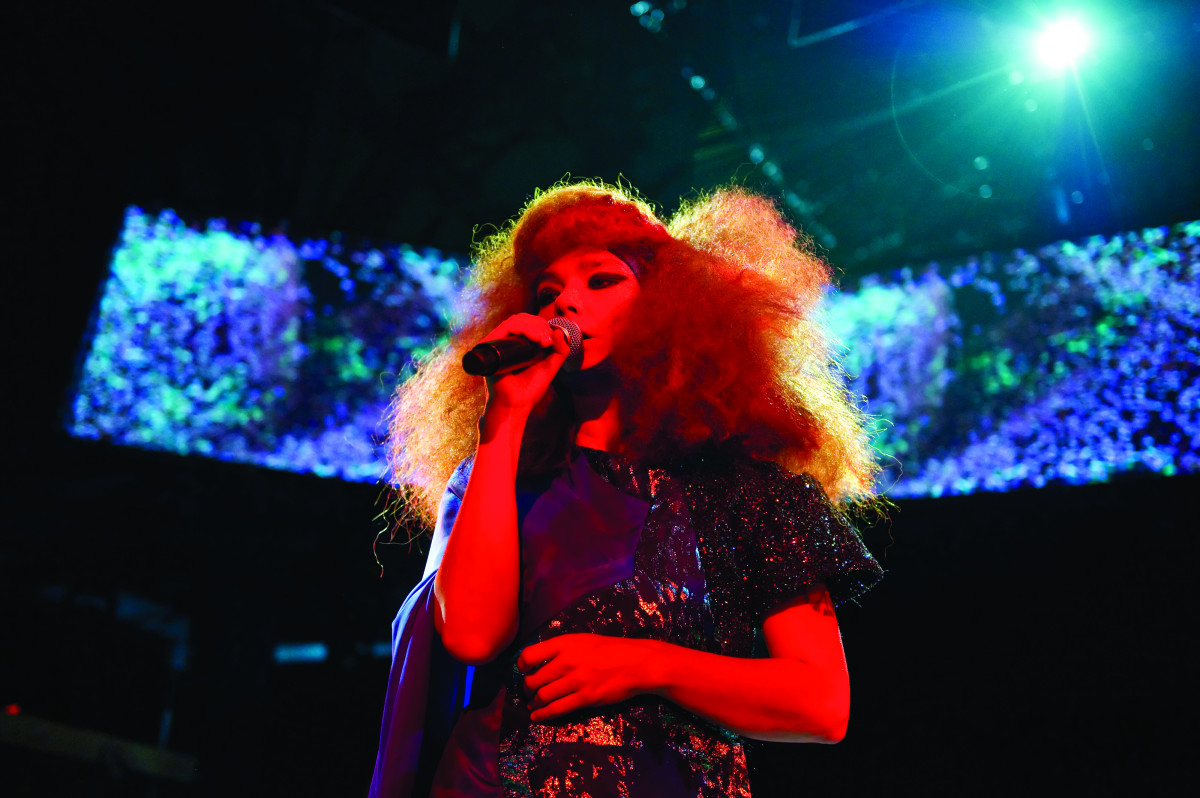 Björk Pressefoto 4/2011