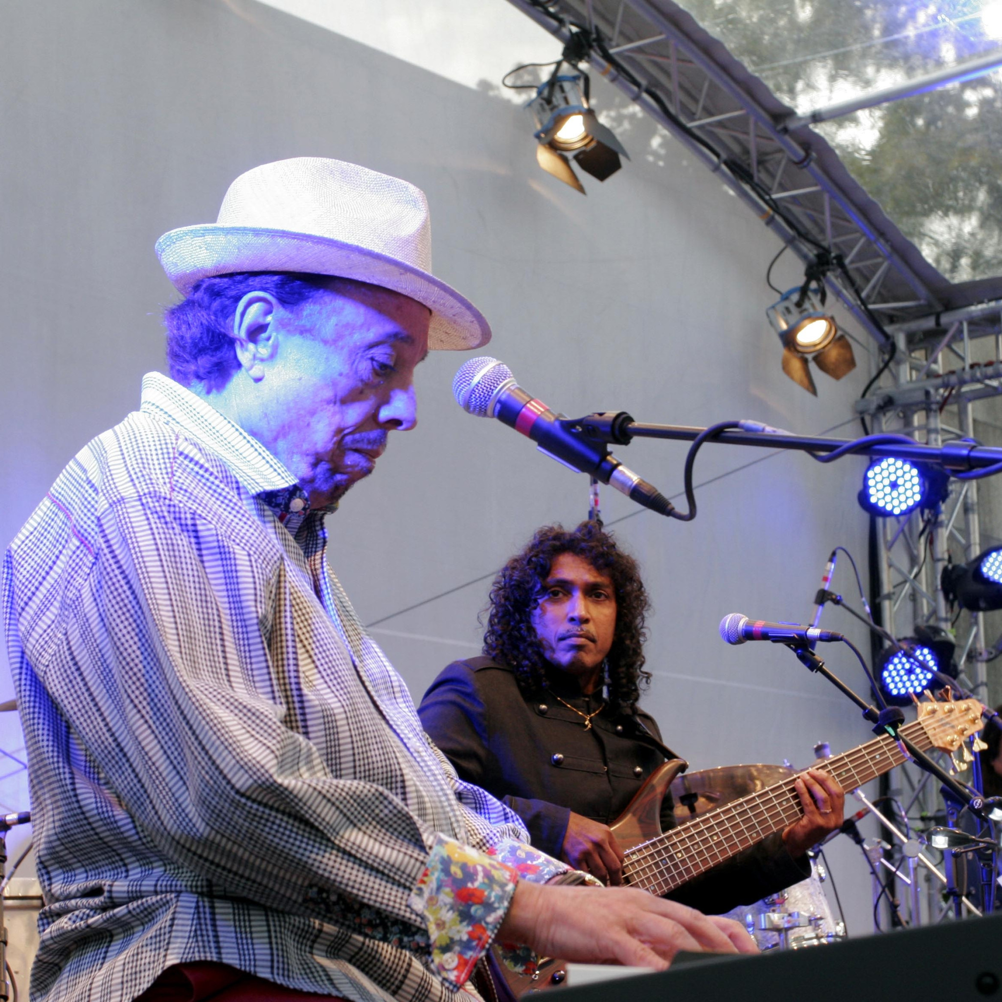 Sergio Mendes Live bei Verve Club in the garden 2011 03 c Max Schröder