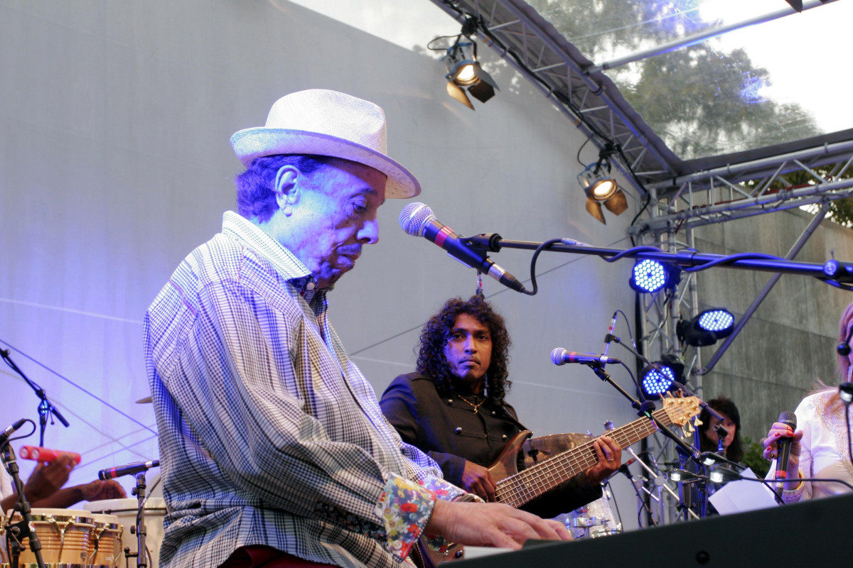 Sergio Mendes Live bei Verve Club in the garden 2011 03 c Max Schröder