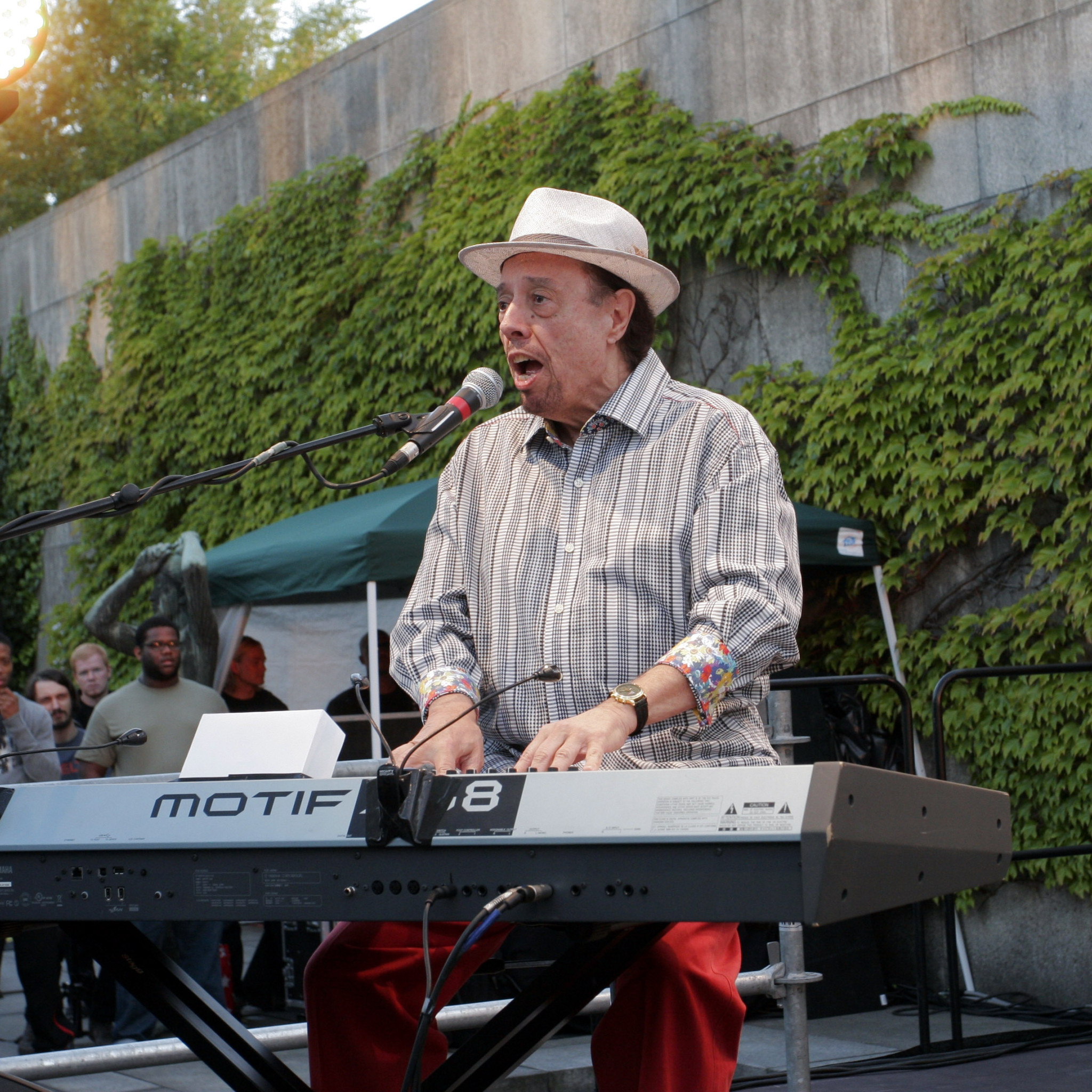 Sergio Mendes Live bei Verve Club in the garden 2011 05 c Max Schröder