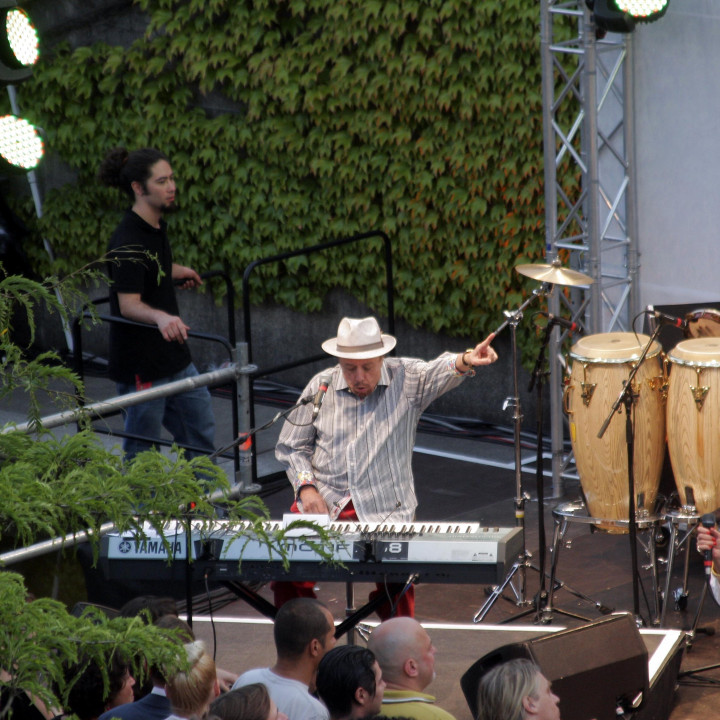Sergio Mendes Live bei Verve Club in the garden 2011 07 c Max Schröder