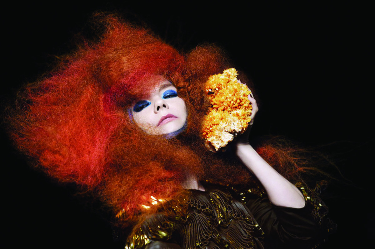 Björk Pressefoto 25/2011