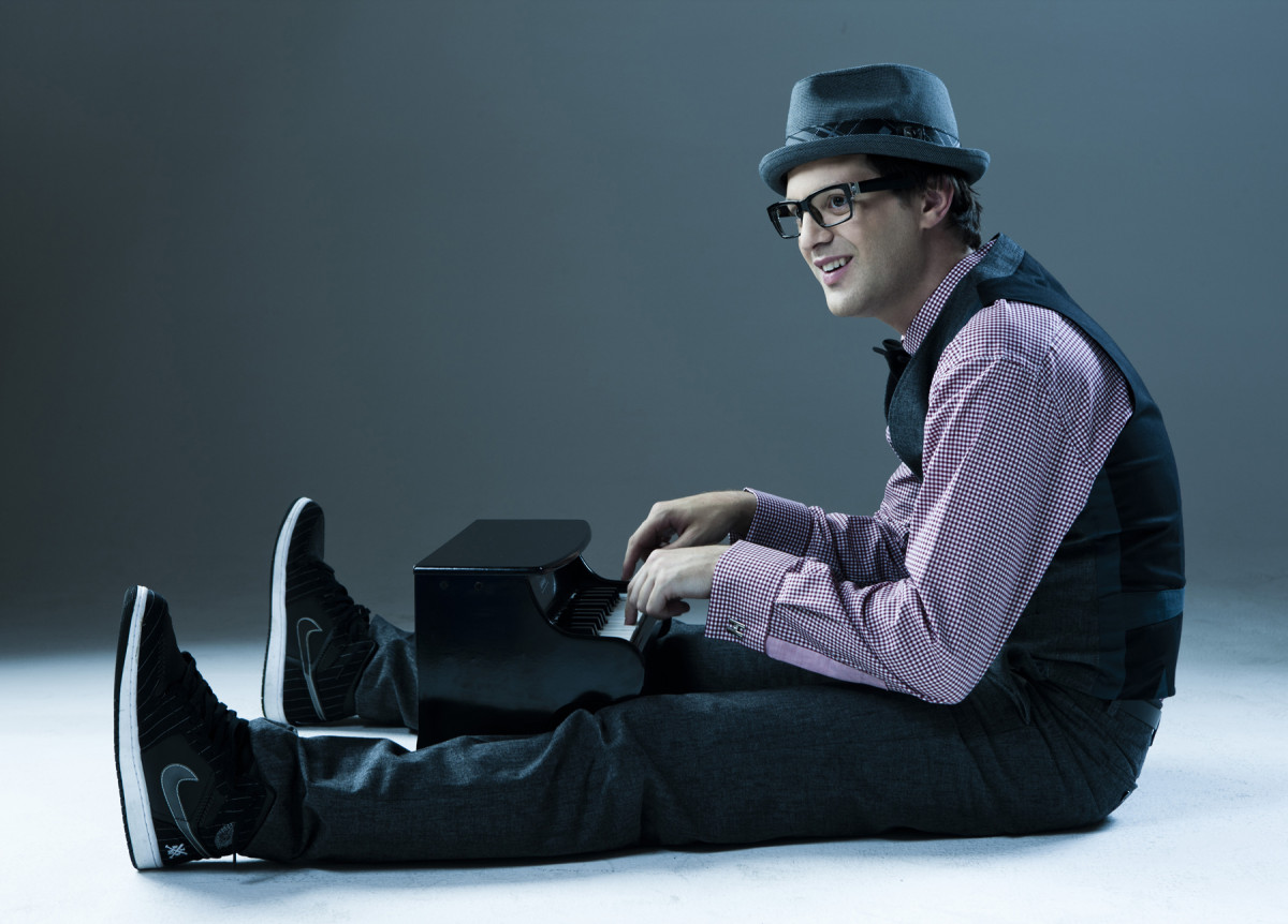 Mayer Hawthorne Pressefoto 3/2011