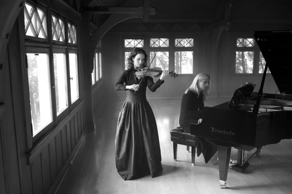 Hilary Hahn Valentina Lisitsa c Sam Jones