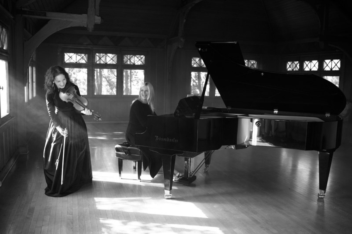 Hilary Hahn Valentina Lisitsa c Sam Jones
