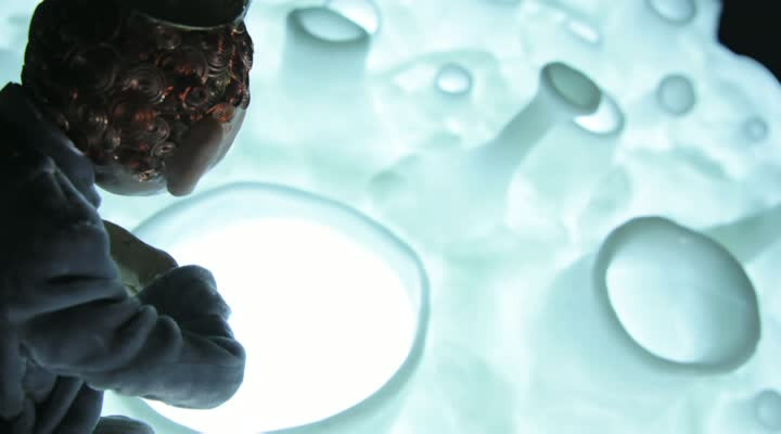 How Can You Swallow So Much Sleep