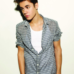 Justin Bieber Pressebild 02 2012