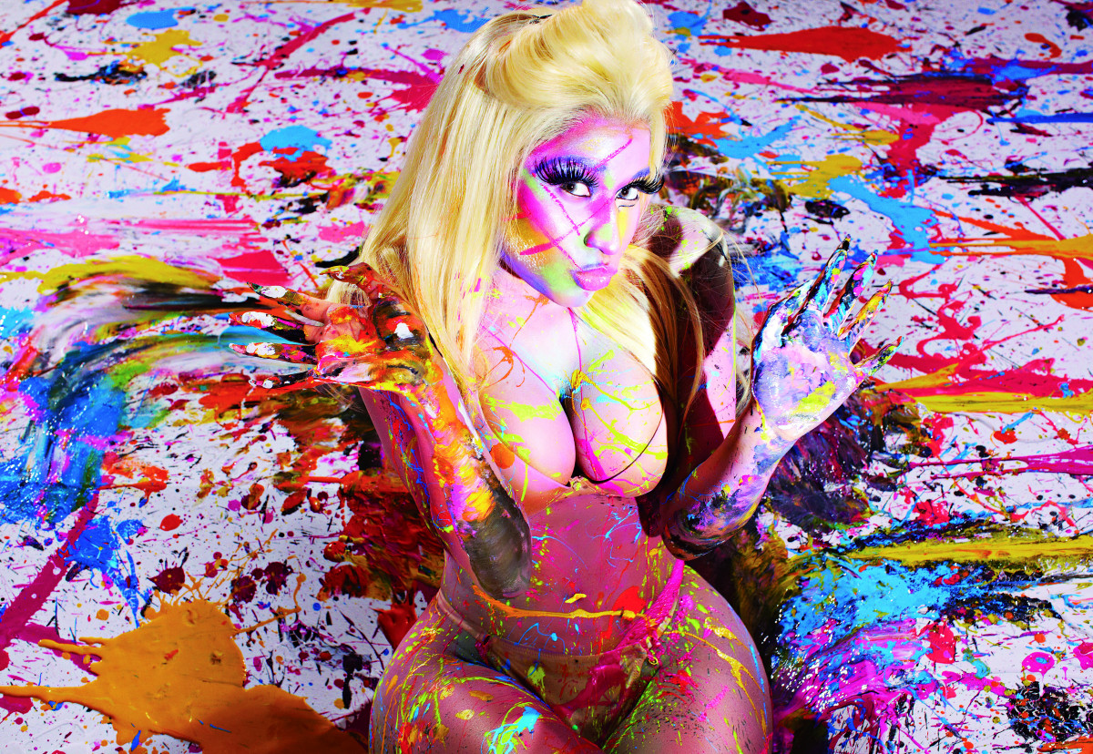 Nicki Minaj Pressebild 05 2012