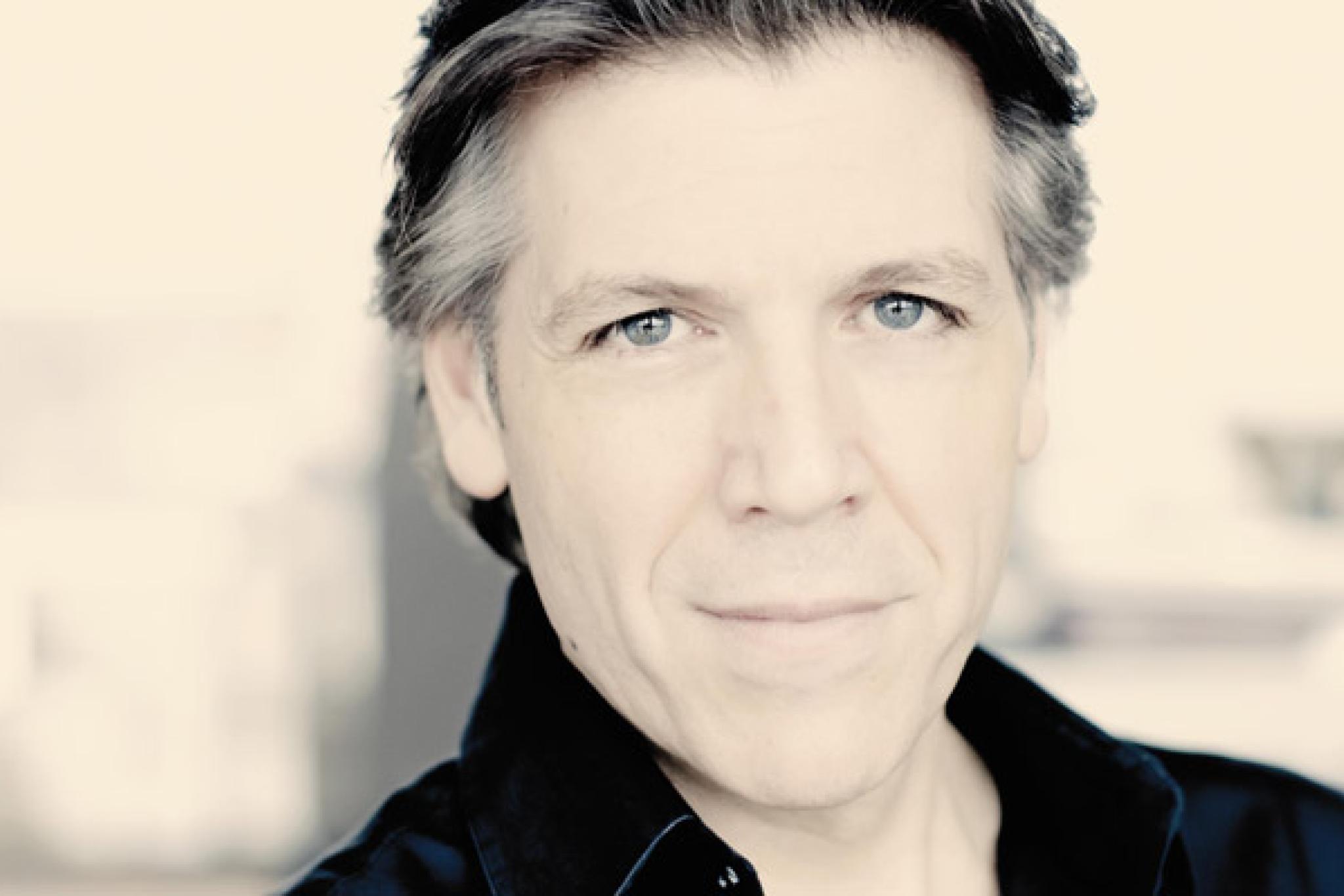 Thomas Hampson