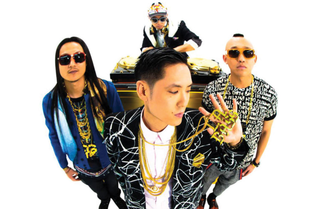 Far East Movement Dirty Bass 2012_1