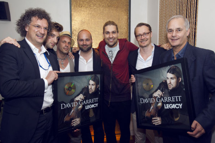 David Garrett bekommt Goldene Schallplatte für Legacy