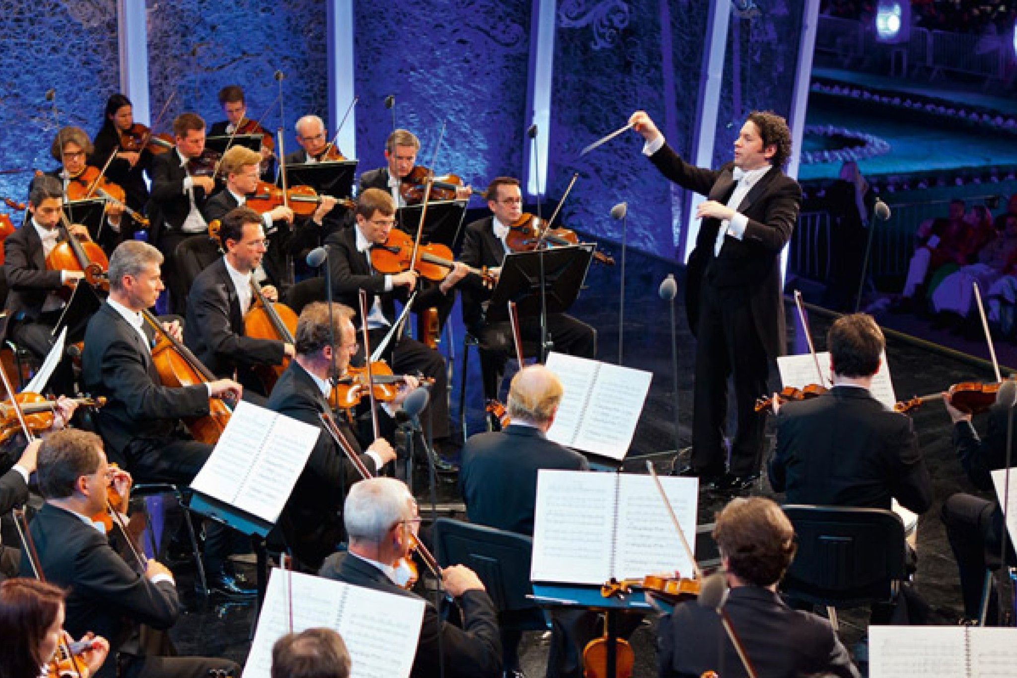 Gustavo Dudamel Sommernachtskonzert Schönbrunn c Richard Schuster