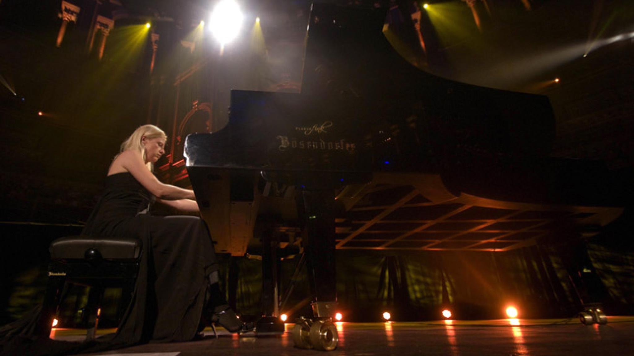 Youtube-Phänomen Valentina Lisitsa triumphiert in der Royal Albert Hall