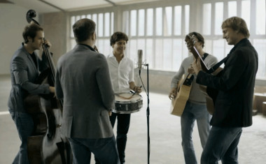 L' Americano (Acoustic Version)