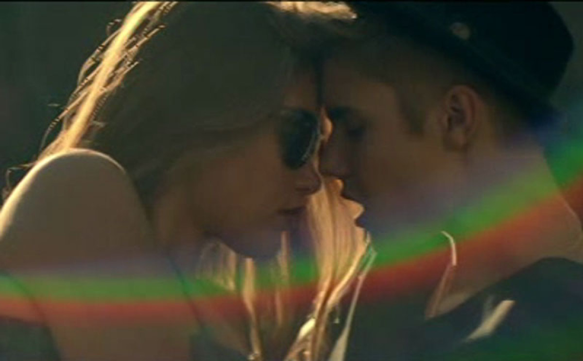 Justin Bieber Videostill As long as you love me