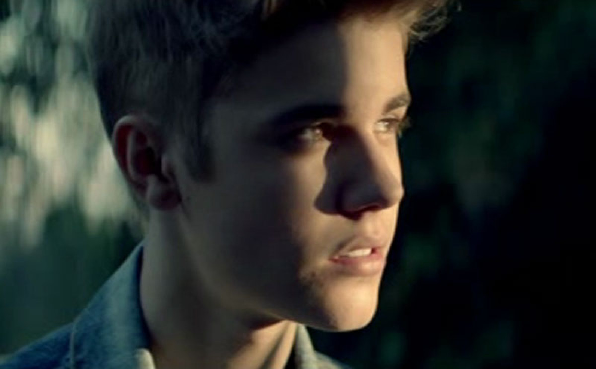 Justin Bieber As long as you love me Videostill_3