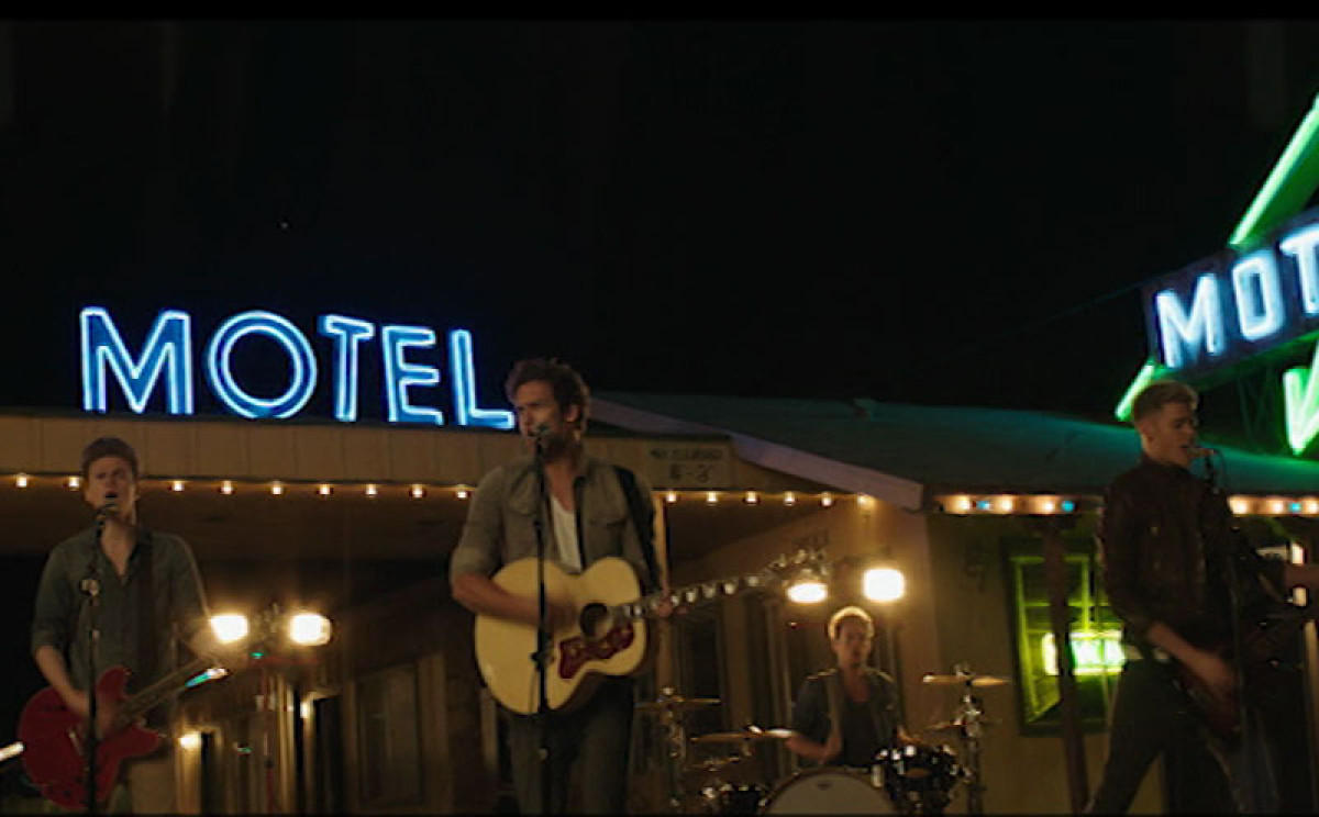 Lawson "Taking Over Me" videostill_2