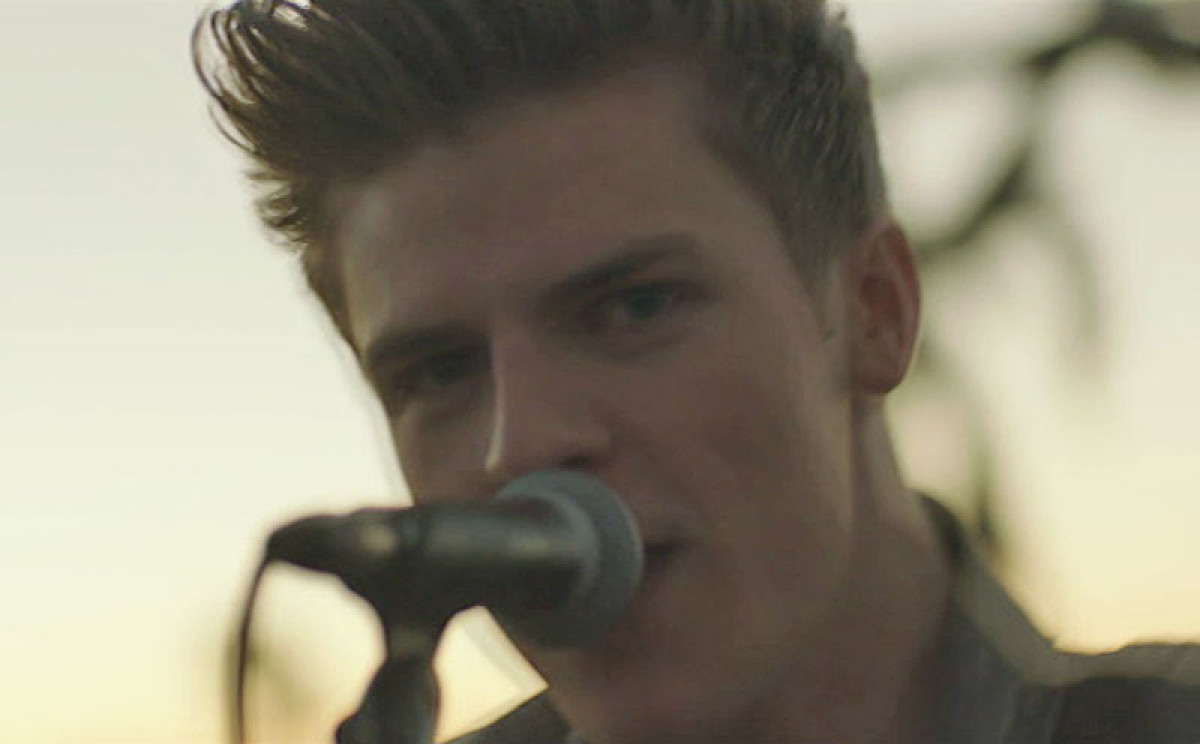 Lawson "Taking Over Me" videostill_6