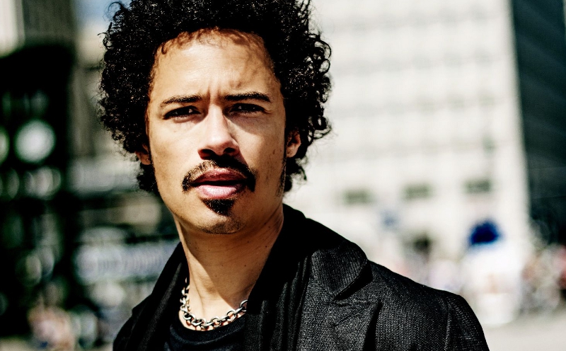 Cherry's eyes. Eagle-Eye Cherry\(1997) Desireless. Игл-ай Лану черри. Eagle-Eye Cherry can't get enough.