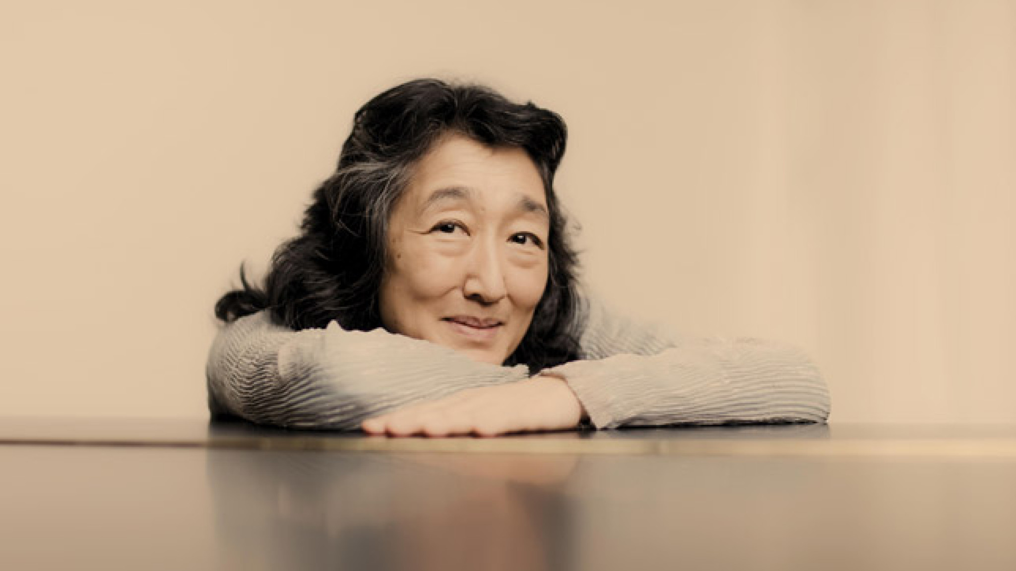 Langjährige Liebesaffäre - Mitsuko Uchida spielt Mozarts Klavierkonzerte Nr. 9 und 21