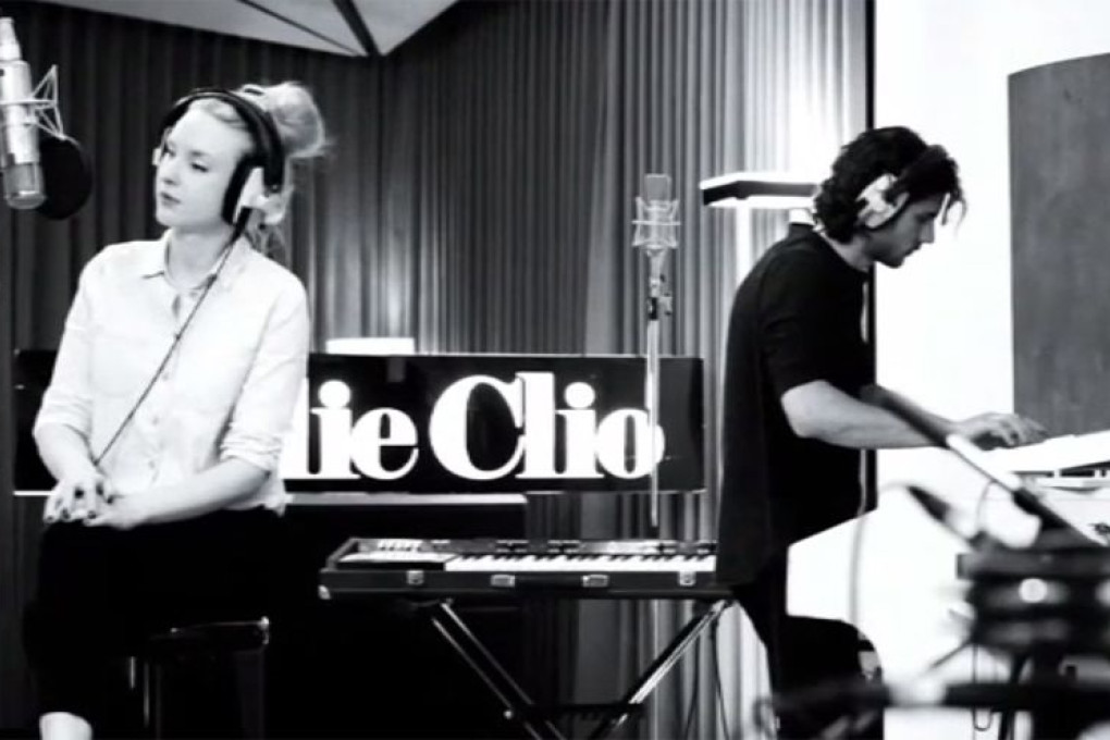 Leslie Clio live at Tritonus Studio Berlin