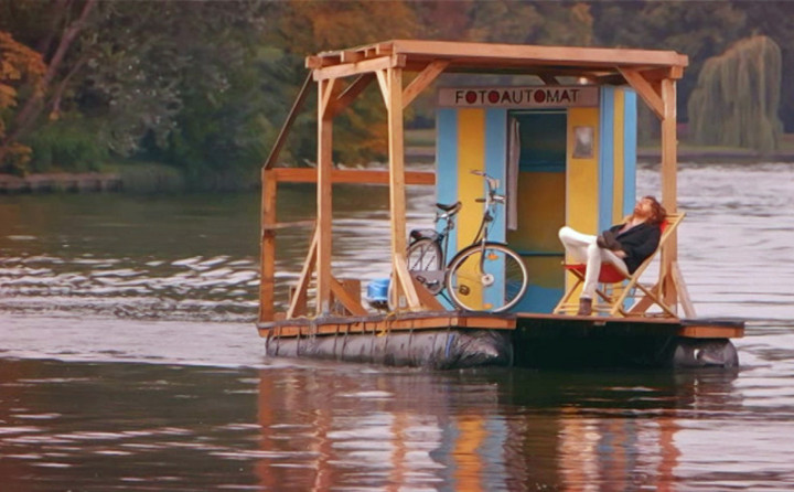 Lazin' In The Sunshine