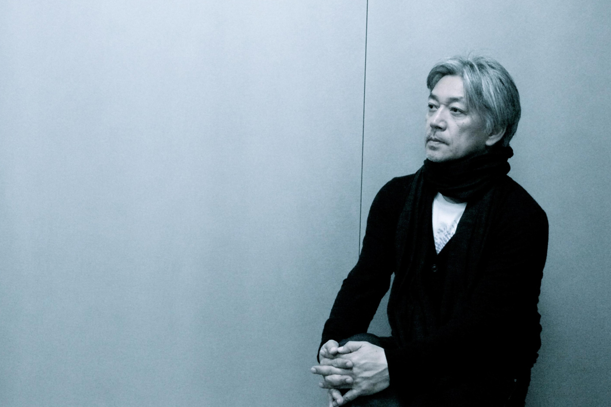 Ryuichi Sakamoto - Schwarzweiße Magie mit grüner Note