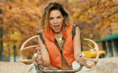 C'mon Let Me Ride - Explicit