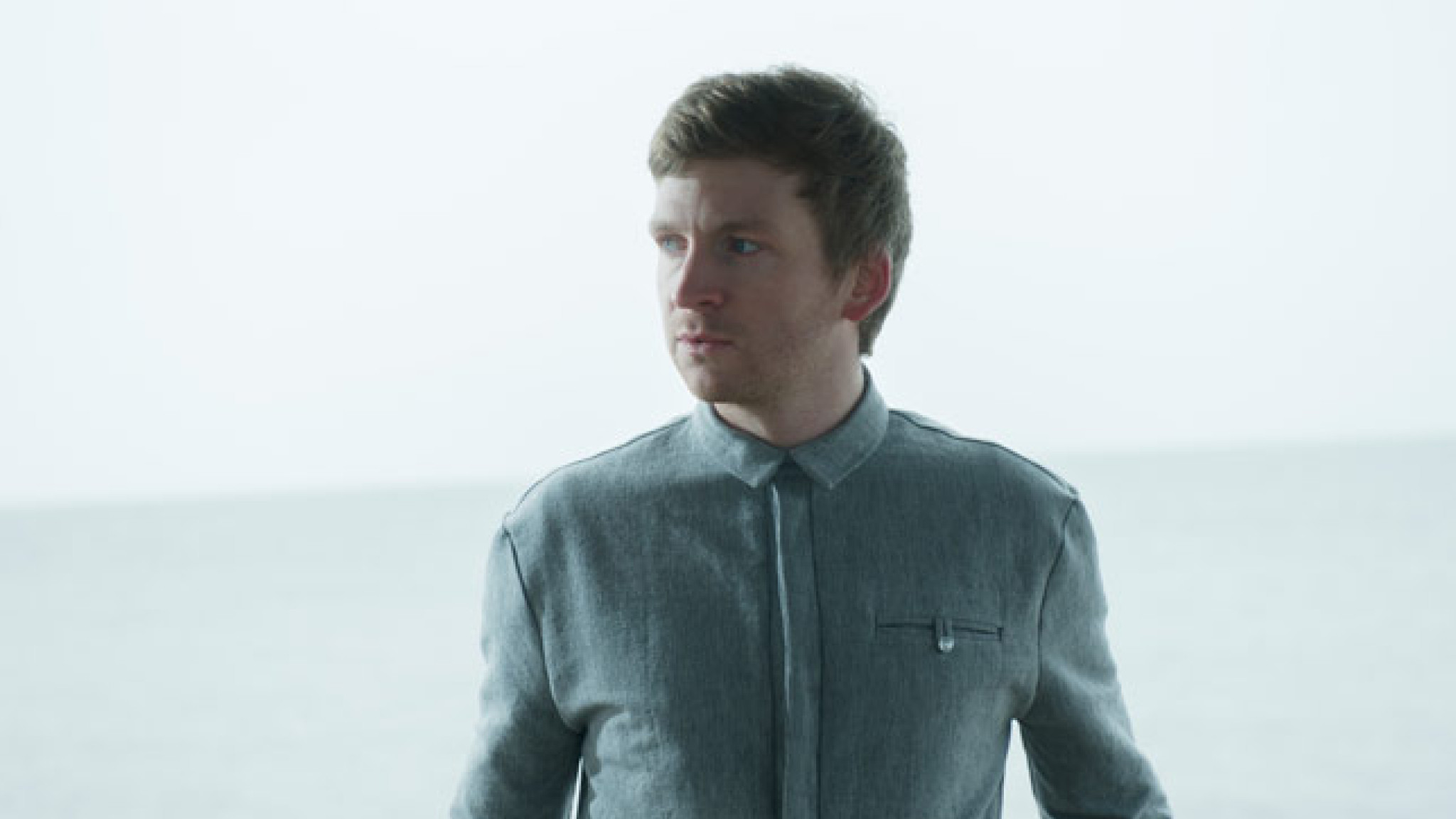 Auf seinem neuen Album  "For Now I am Winter"  klingt Ólafur Arnalds so opulent wie nie