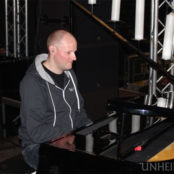 Unheilig – Henning beim Soundcheck