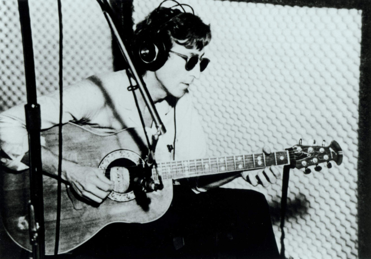 Lennon1