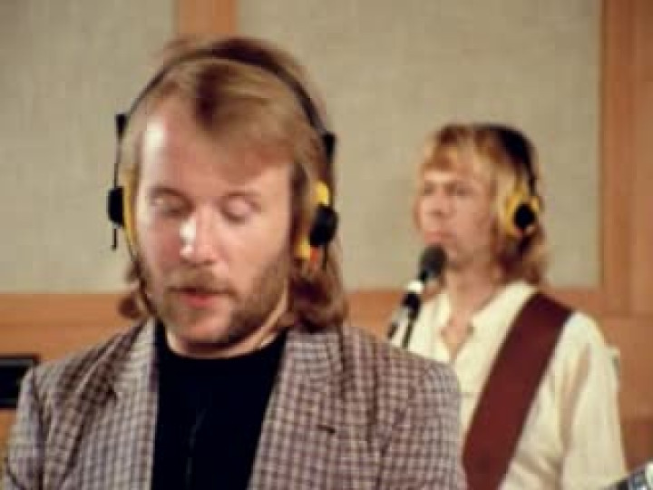 Abba - Gimme! Gimme! Gimme!