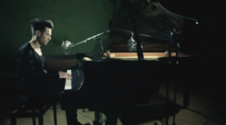 Astronaut (Acoustic Version)
