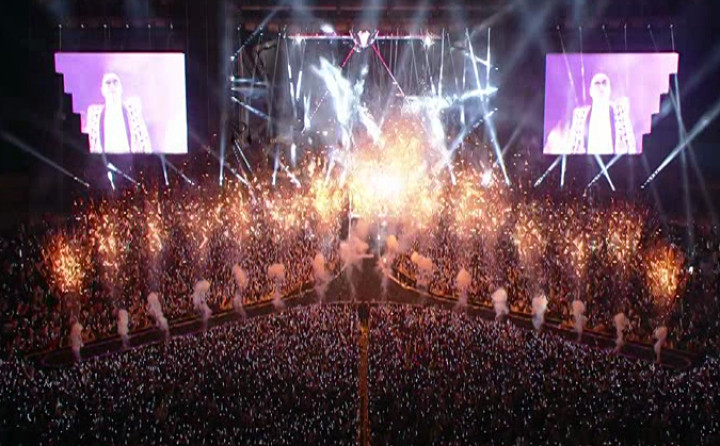 Gentleman (Live in Seoul)