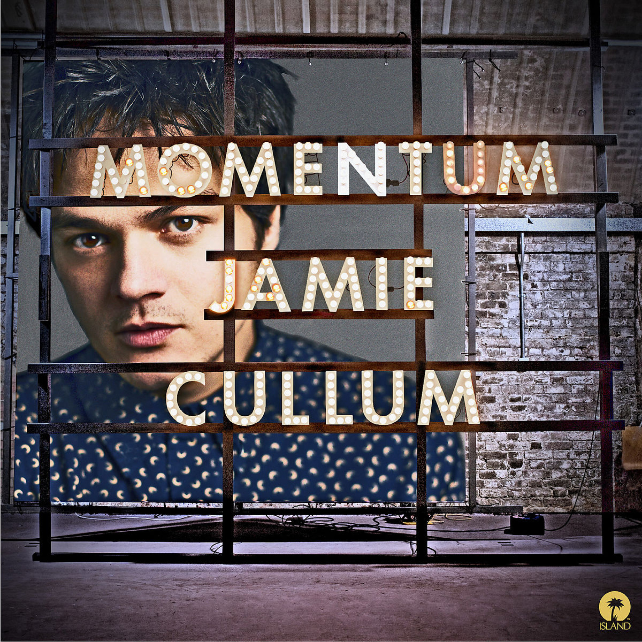 Momentum: Cullum,Jamie