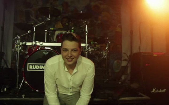 On Tour (Behind The Scenes)