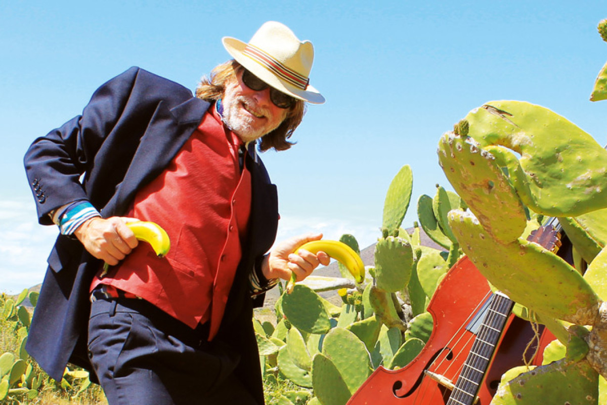 Helge Schneider | News | "Sommer, Sonne, Kaktus!": Helge Schneider  verffentlicht ein neues Musikalbum