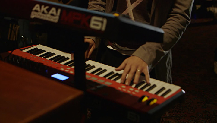 Thirty Seconds To Mars "Church Of MARS" - live  END OF ALL DAYS