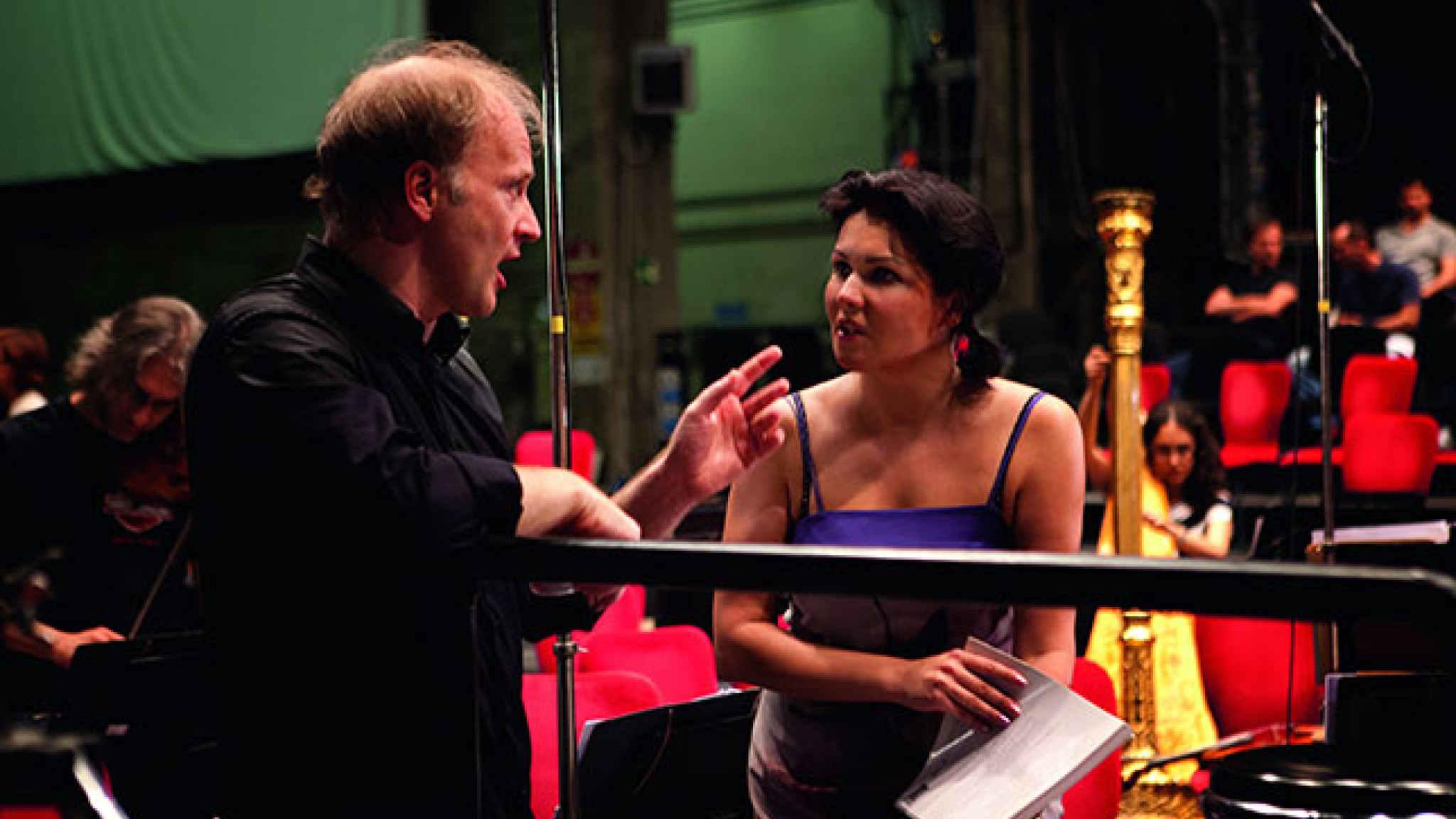 Anna Netrebko mit dem Dirigent Gianandrea Noseda