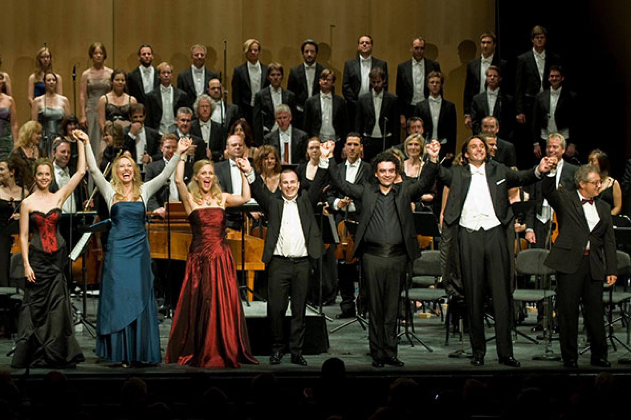 Mojca Erdmann, Angela Brower, Miah Persson, Yannick Nézet-Séguin, Rolando Villazón, Adam Plachetka, Allessandro Corbelli