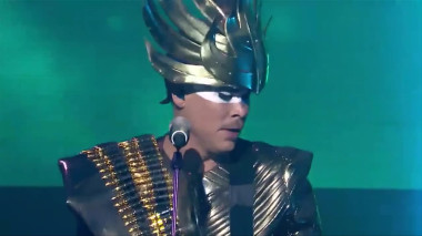 DNA (Live)