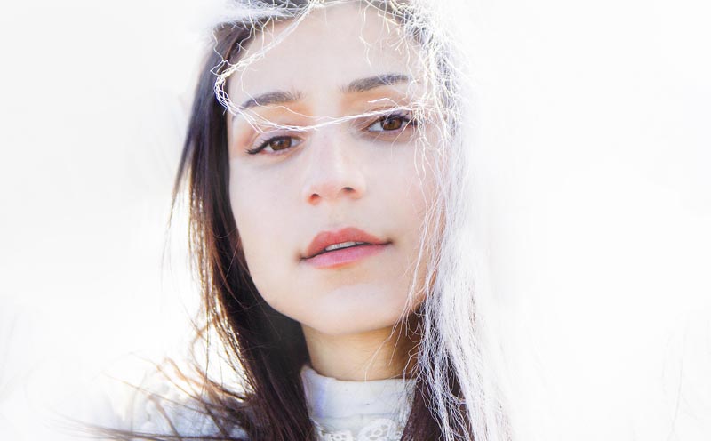 Laleh tomorrow перевод. Laleh шведская певица. Laleh Sjung. Laleh Live tomorrow. "Laleh" && ( исполнитель | группа | музыка | Music | Band | artist ) && (фото | photo).