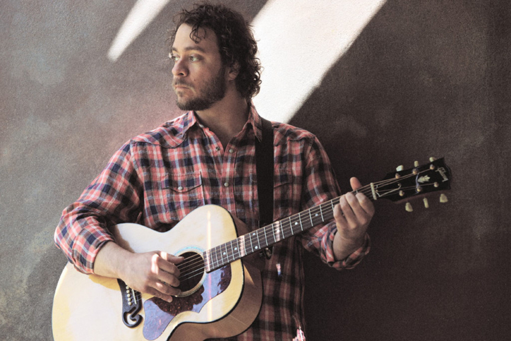 Amos Lee - Ausbruch aus der Singer-Songwriter-Einsamkeit