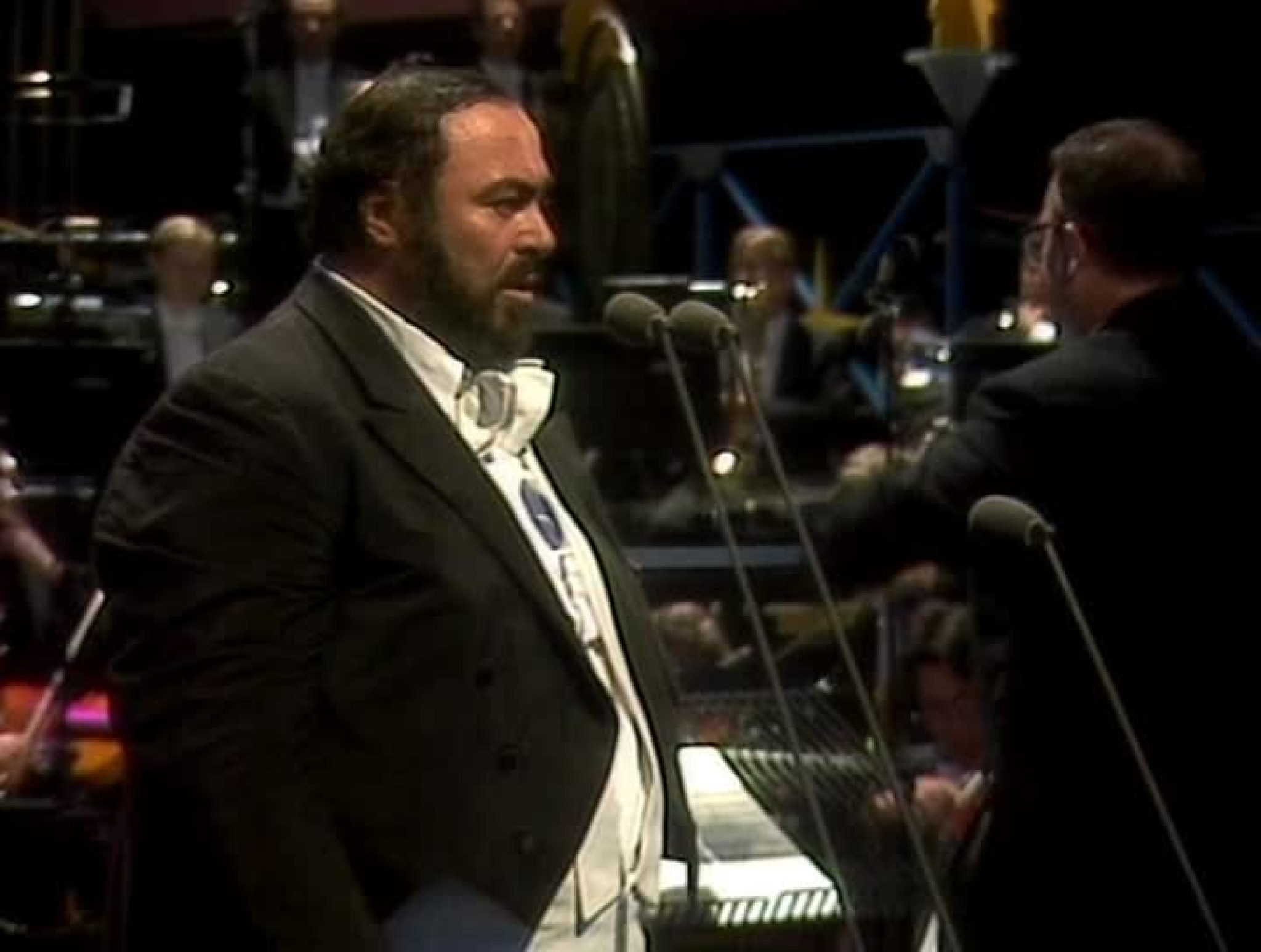 Nessun Dorma - Luciano Pavarotti: Live in Hyde Park