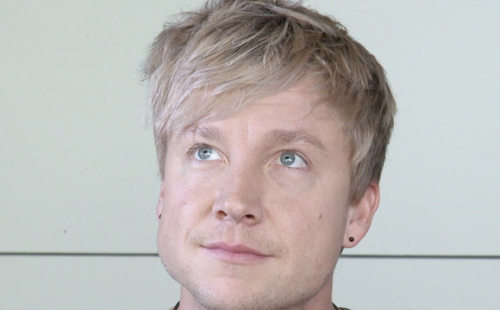Sunrise Avenue Close Up