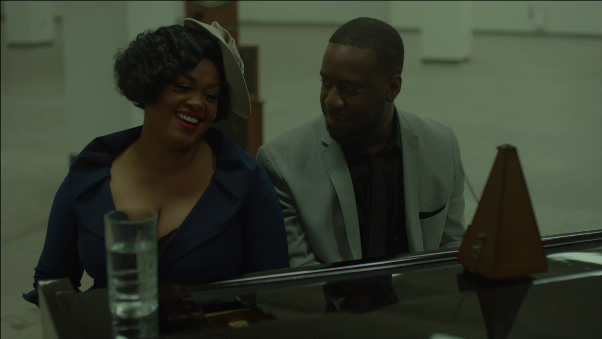 Robert Glasper Experiment "Calls"