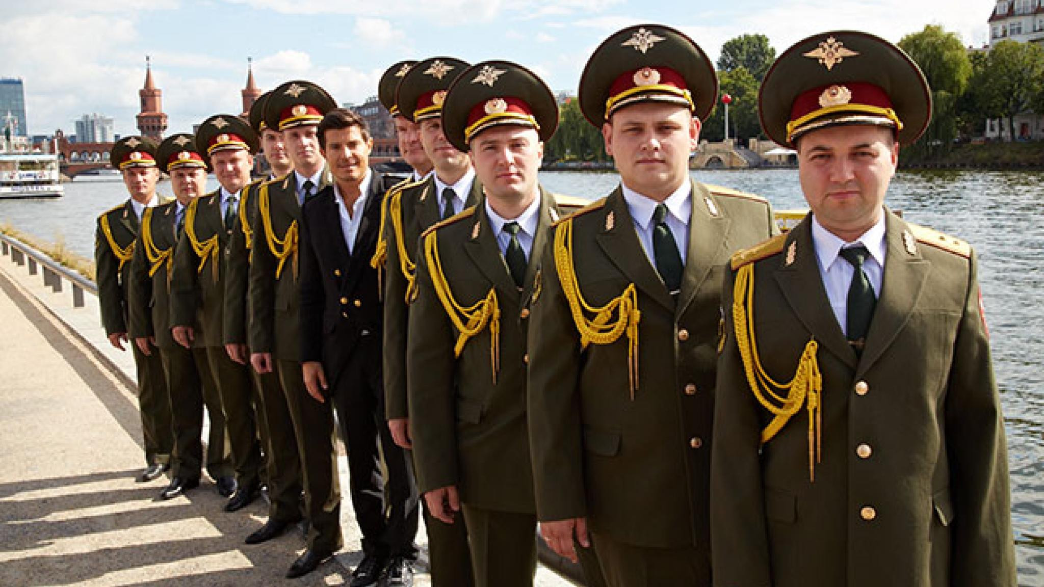 The Red Army Choir & Vincent Niclo in Berlin