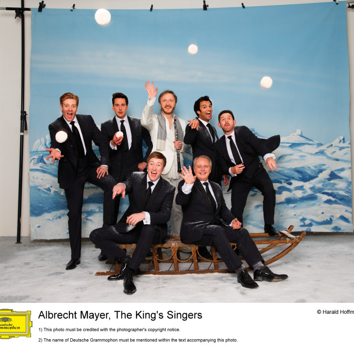 Albrecht Mayer & King’s Singers – Let It Snow