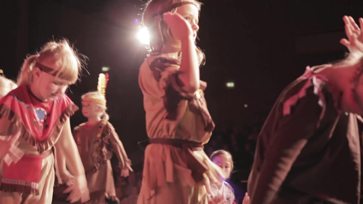 Lachen Singen Tanzen - Teaser